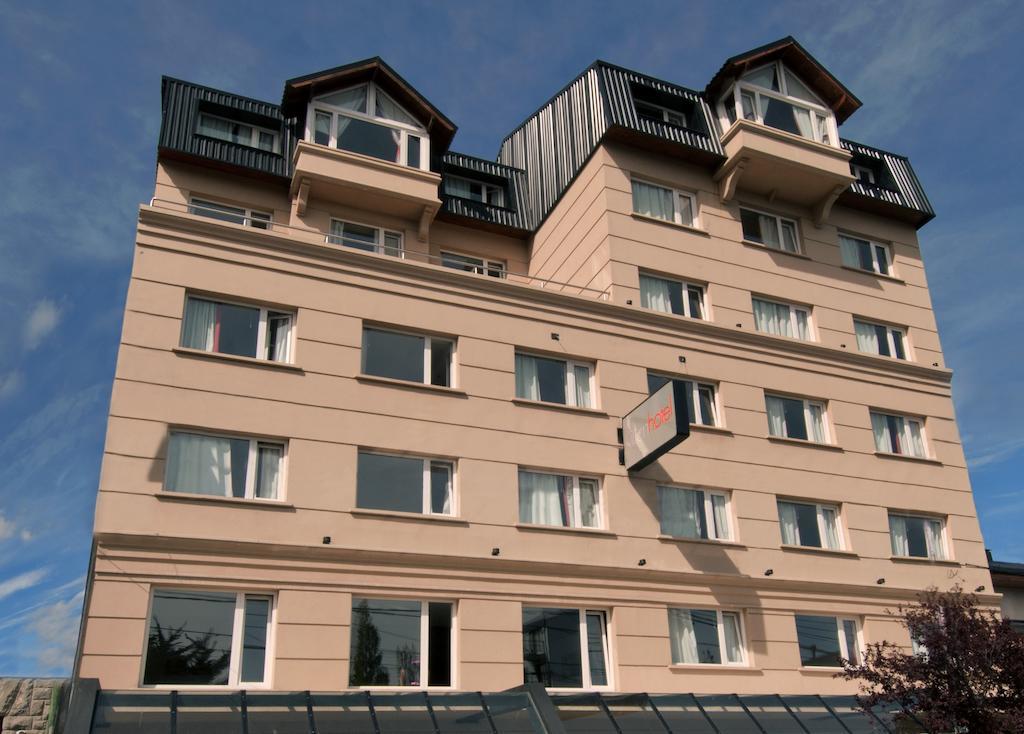 Hotel Kilton San Carlos de Bariloche Exteriör bild